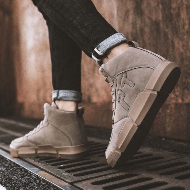 Men's high top casual shoes