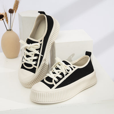 Plus Sizes Extra Large Women's Shoes Platform Black And White Biscuit Shape Shoes Canvas Shoes Women's Board Shoes